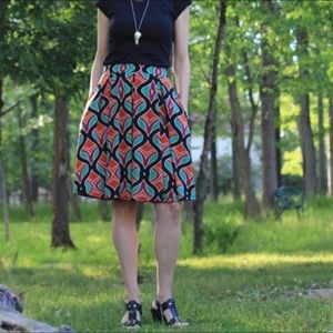 New LulaRoe Madison ‘Tis the Season skirt sz XS
